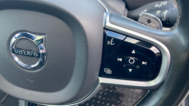 Volvo Xc90 2.0 B5P [250] R DESIGN Pro 5dr AWD Gtron Petrol Estate